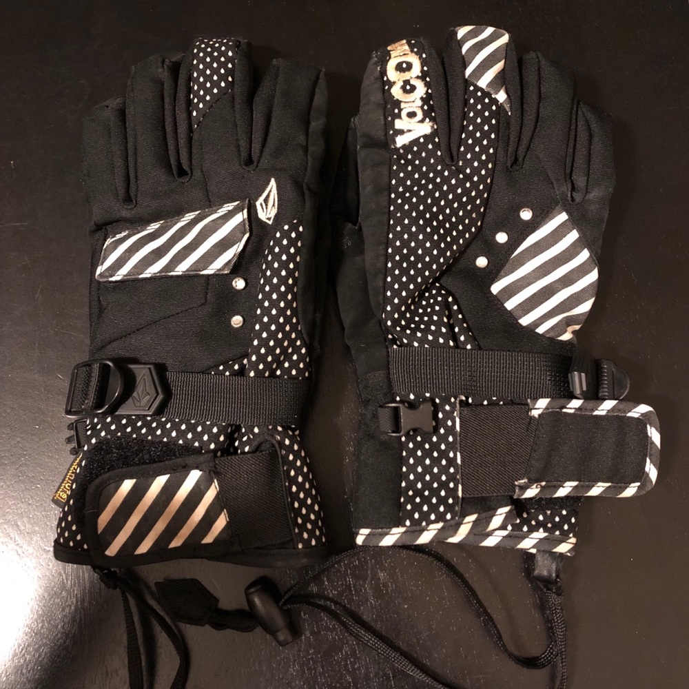 Volcom ski/ snowboard gloves